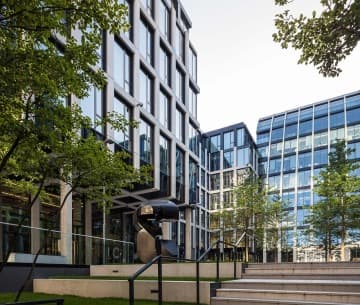 Jiřina Nepalová, EY