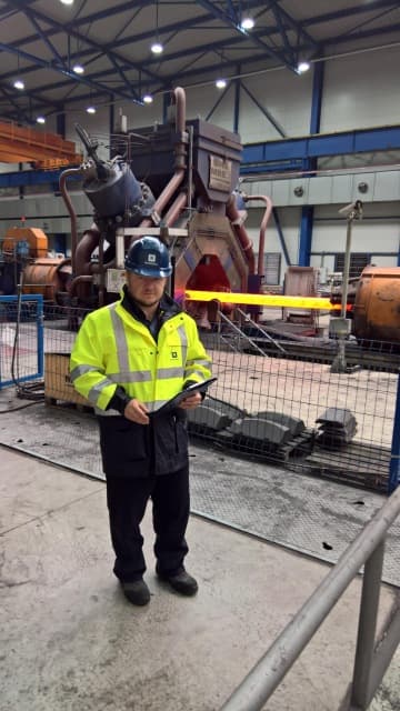 Tomáš Tragan, risk manažer RENOMIA, ve výrobním závodě